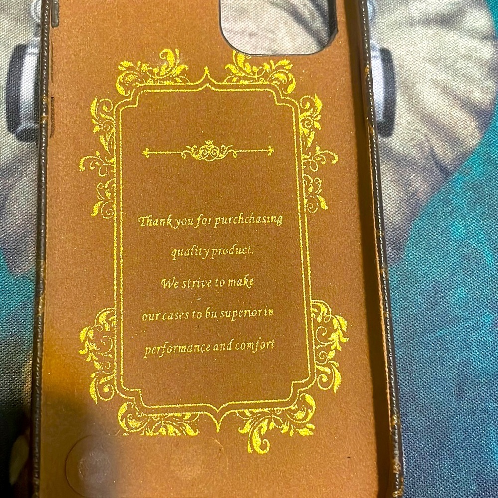 iPhone case with handheld stand